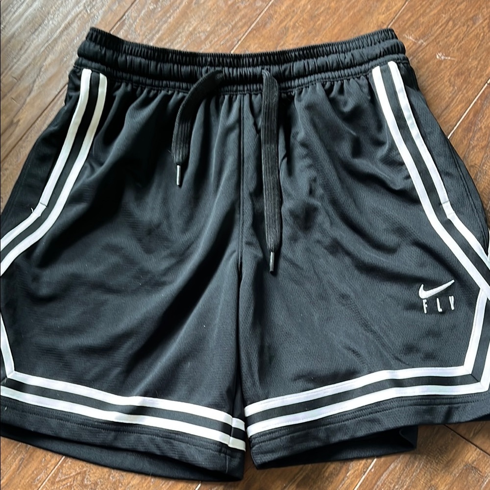 Nike Women’s Fly Crossover Black Basketball Shorts - Standard fit. 5” Length